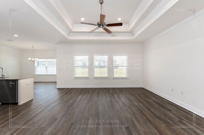 Building Photo - FREE RENT FOR MAY-  4 Bed 2 Bath Daphne Home in Jubilee Farms