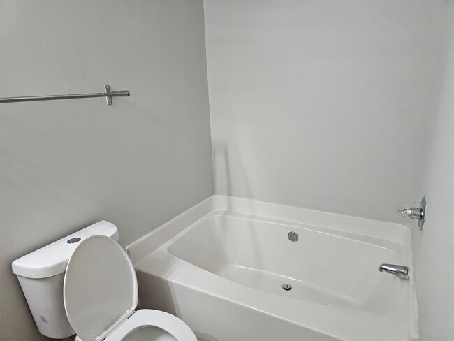 Building Photo - Move In special! 1/2 off the first Months rent!! 2 Bedrooms, 2.5 Baths Townhouse located in a Qui...