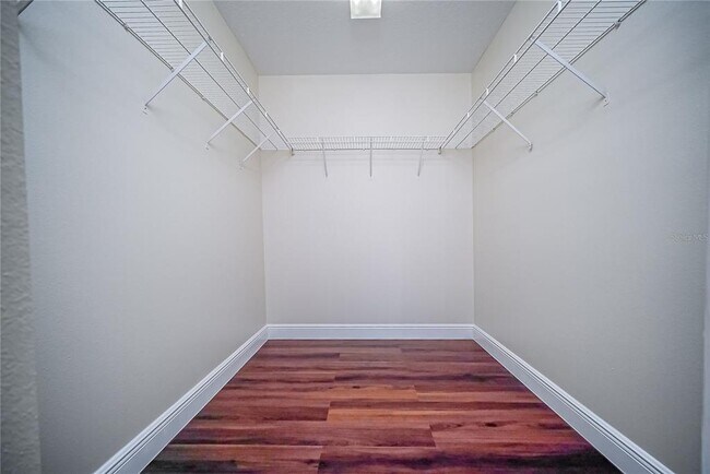 Building Photo - 2509 Skif Dr