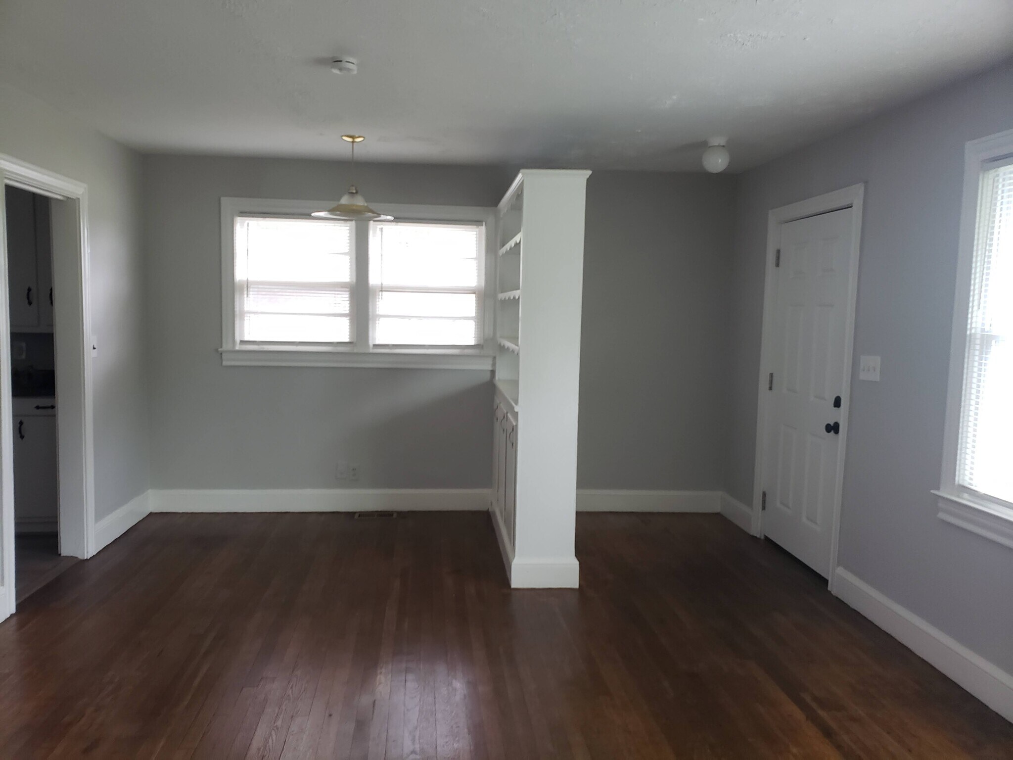 Building Photo - 306 Crosby Cir