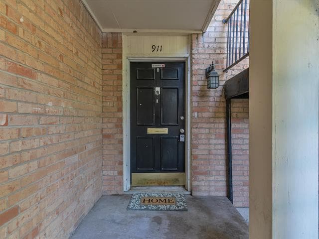 Primary Photo - 5053 Ridglea Ln