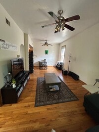 Building Photo - 1617 N Hudson Ave