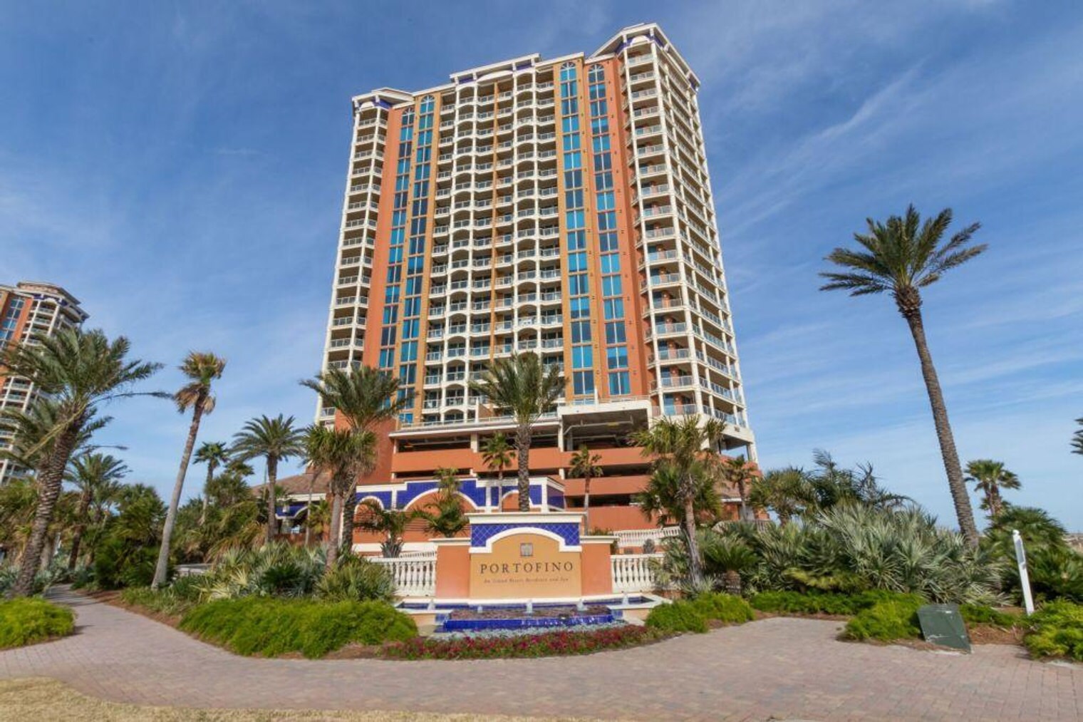 Building Photo - 2 Portofino Dr