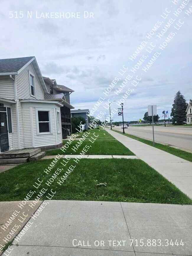 Building Photo - 515 N Lakeshore Dr