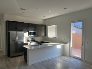 Building Photo - 3517 S 176th Dr