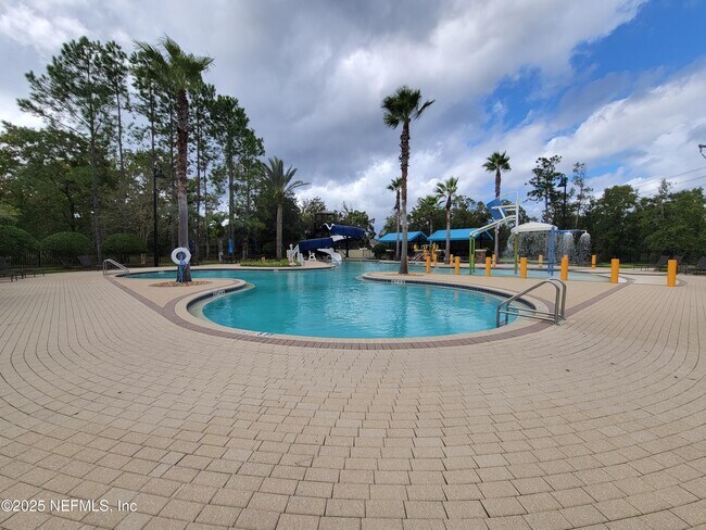 Building Photo - 4447 Oak Moss Loop