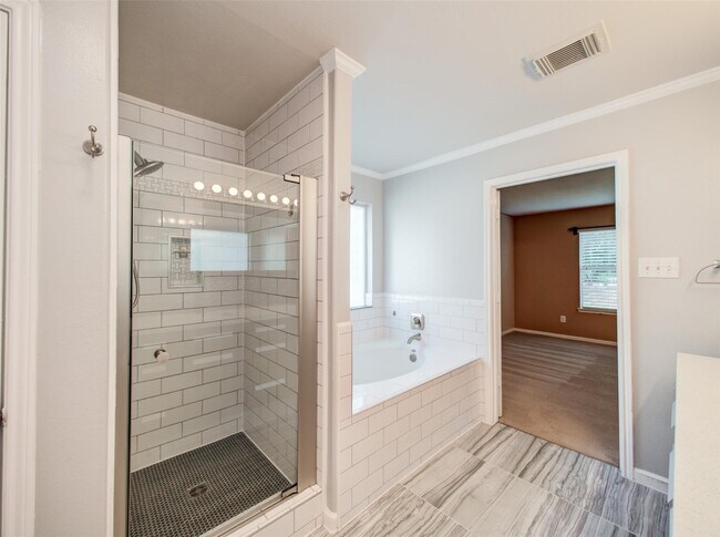 Building Photo - 13215 Sleepy Creek Meadows