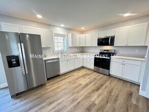 Building Photo - 208 Rocky Rdg Dr