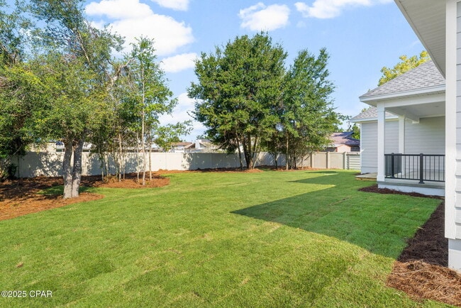 Building Photo - 2963 Frankford Ave