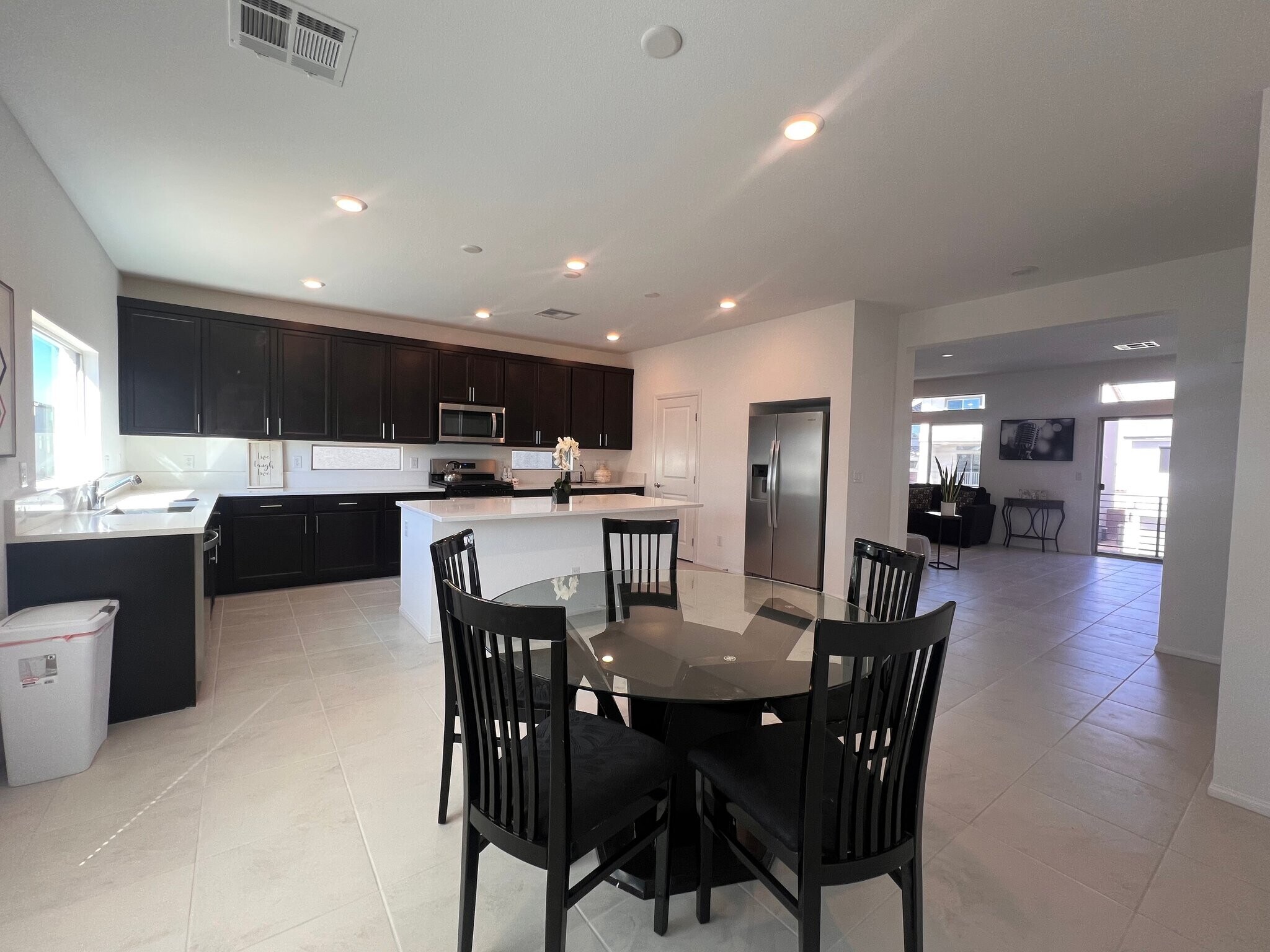 Building Photo - 10435 Arbor Ridge St