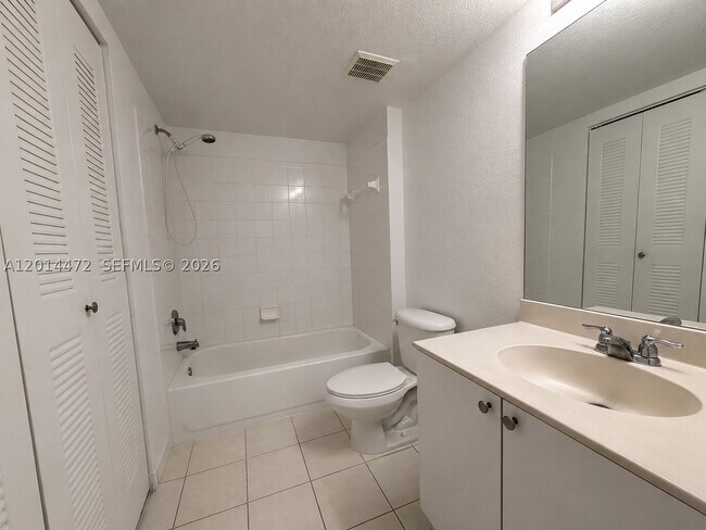 Building Photo - 15410 SW 284th St