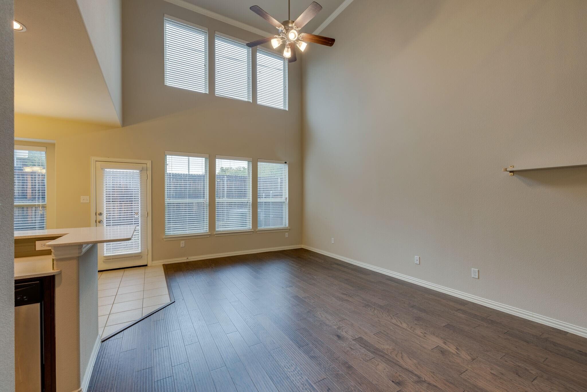 Building Photo - 4411 Samarth St