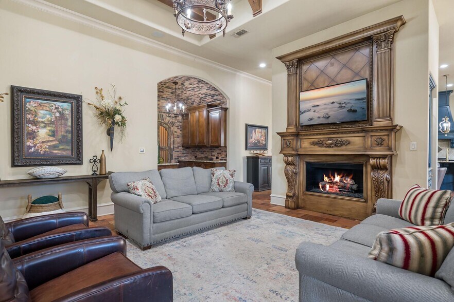 Building Photo - 931 Woodview Dr