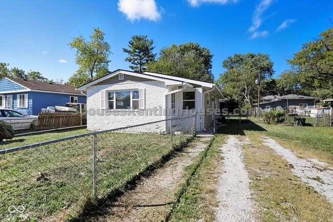 Building Photo - 1414 Ingomar St