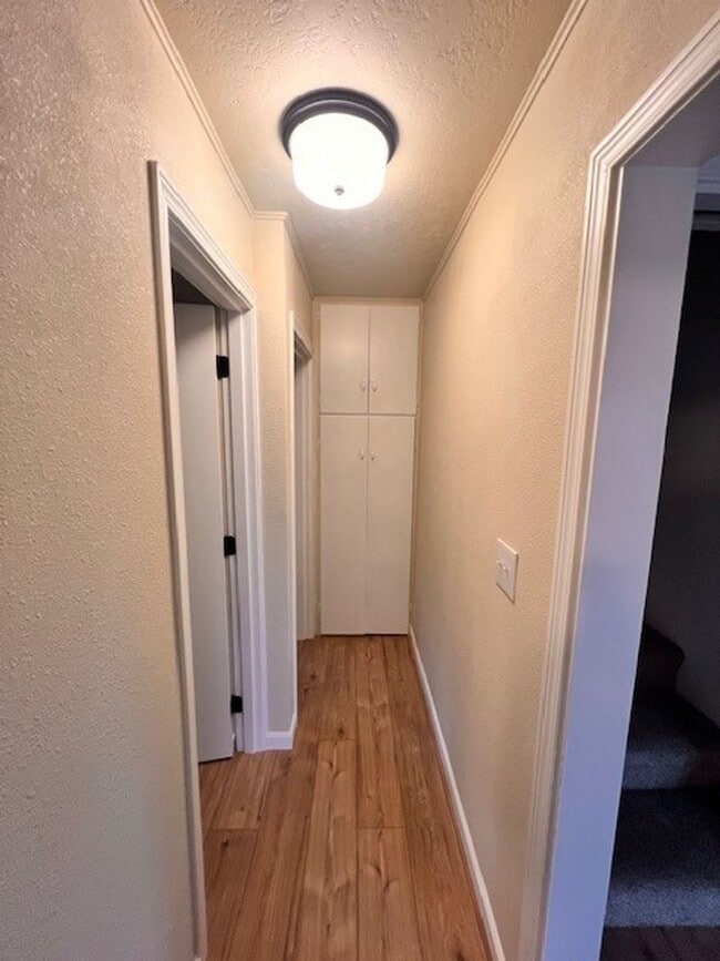 Building Photo - 2167