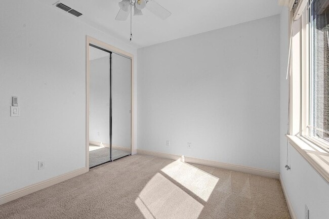 Building Photo - 8204 Ashcrest Ln