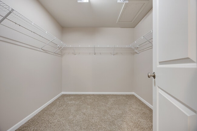 Building Photo - 901 Times Square Dr