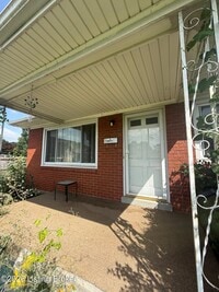 Building Photo - 5411 Fennel Ct
