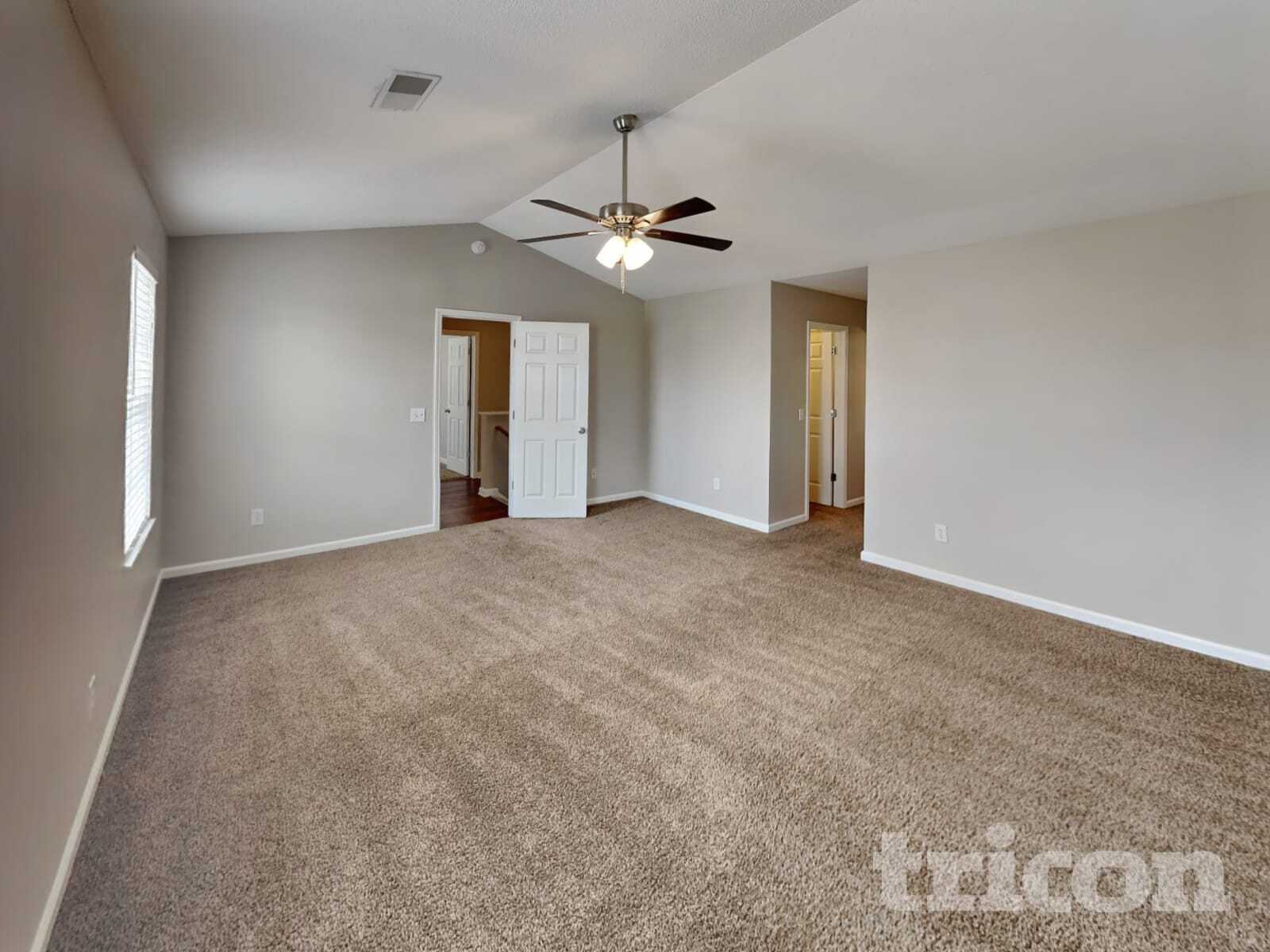 Building Photo - 308 Fox Trot Dr