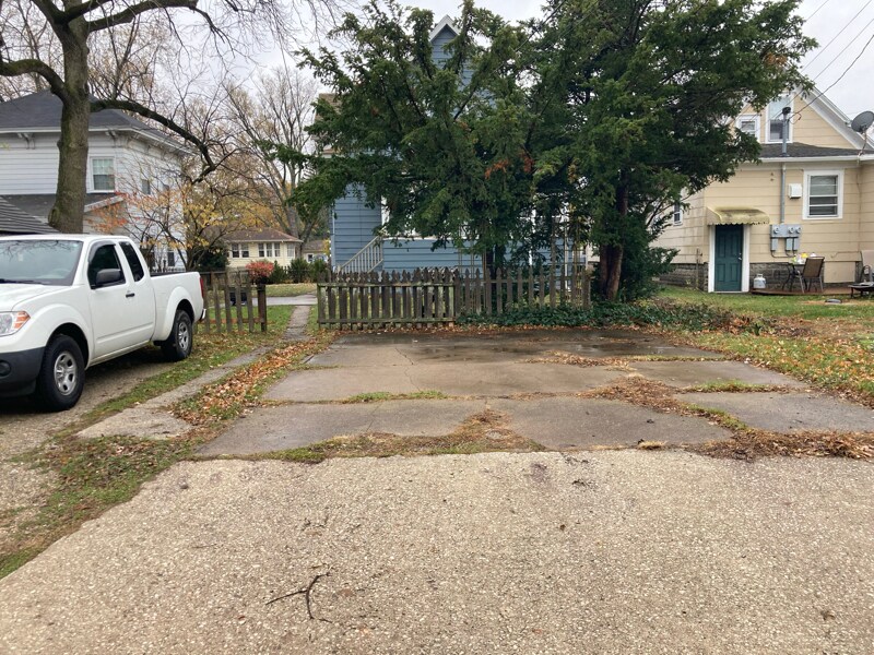 Building Photo - 535 Archer Ave