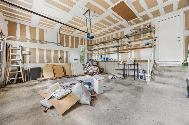 Building Photo - 5714 Penny Creek Dr