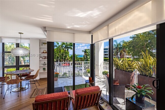 Building Photo - 4000 Towerside Terrace