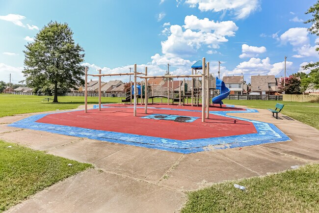 Building Photo - Spacious 4 Bedroom Memphis Home