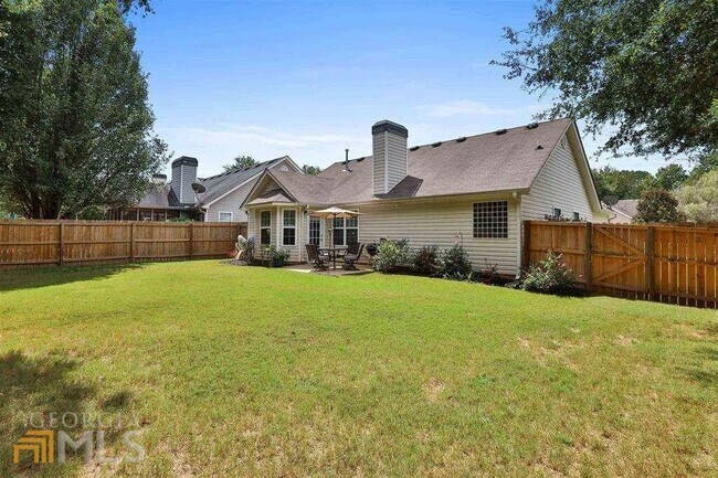 Building Photo - 50 Greens Ct