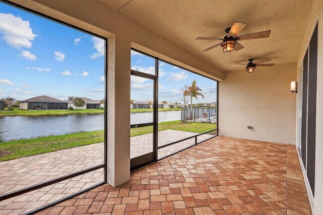 Building Photo - 11765 SW Poseidon Way