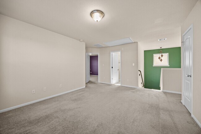 Building Photo - 7223 Pavilion Dr