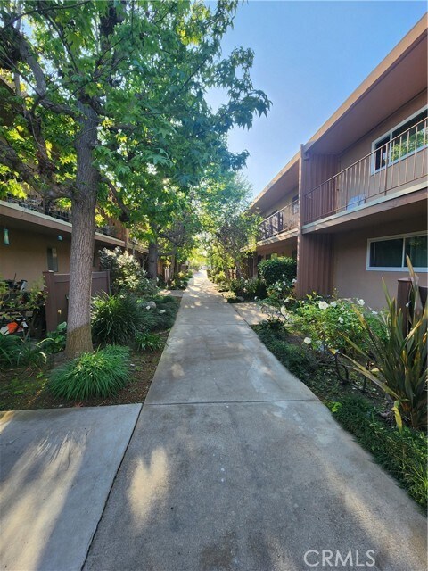 Building Photo - 14903 Normandie Ave