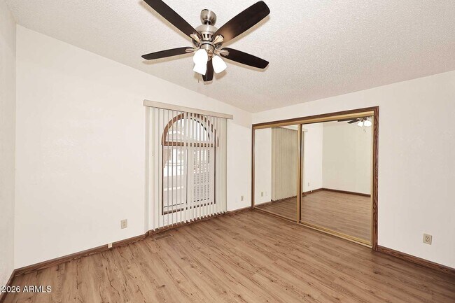 Building Photo - 6249 S Pinehurst Dr
