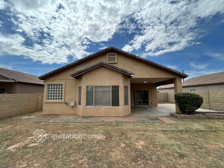 Building Photo - 7030 W Villa St