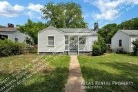 Building Photo - 110 Woodward Dr