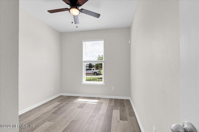 Building Photo - 1420 Tropical Pine Cove