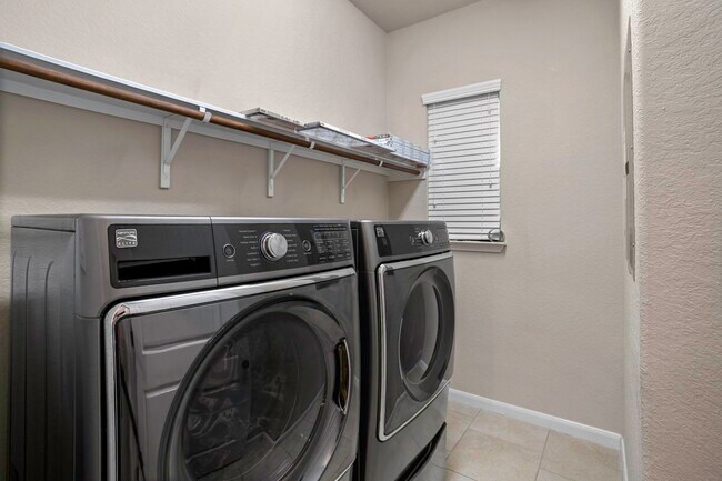 Building Photo - 3735 Ravello Rdg