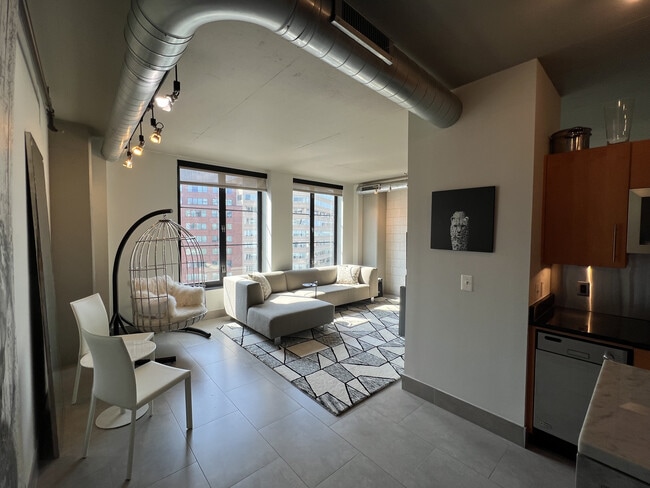 Dining Quartz bistro table from Restoration Hardware - 1133 14th St NW