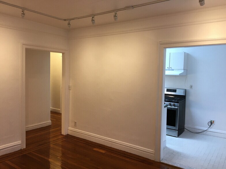 Building Photo - 2608 14th St