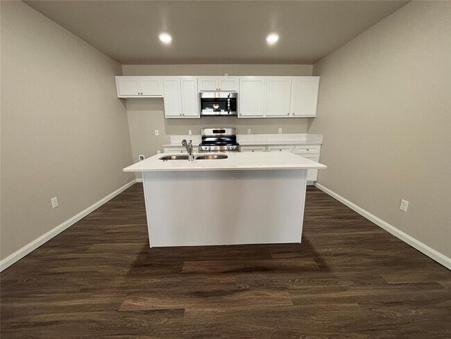 Building Photo - 1102 Ashton Ln