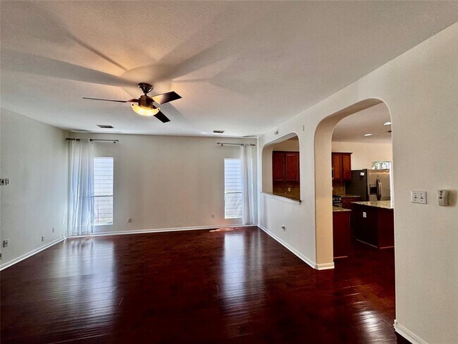 Building Photo - 2209 Independence Dr