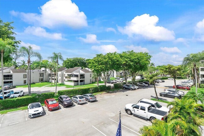 Building Photo - 13255 SW 88th Ln