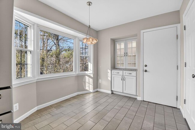 Building Photo - 1302 Clayborne House Ct