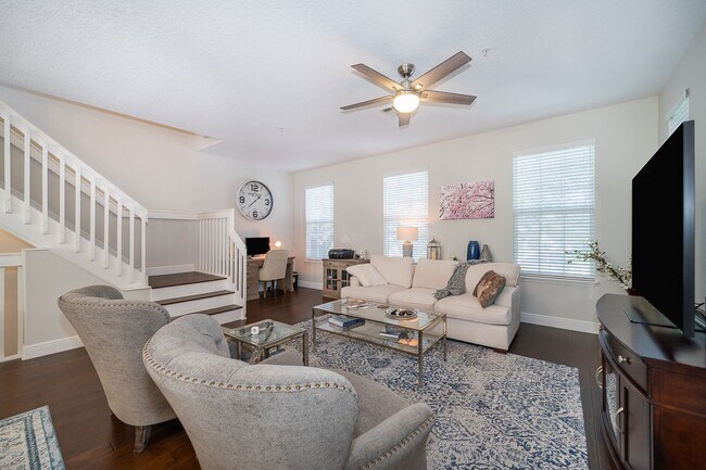 Building Photo - Baldwin Park Townhouse