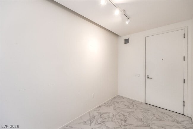 Building Photo - 3726 S Las Vegas Blvd