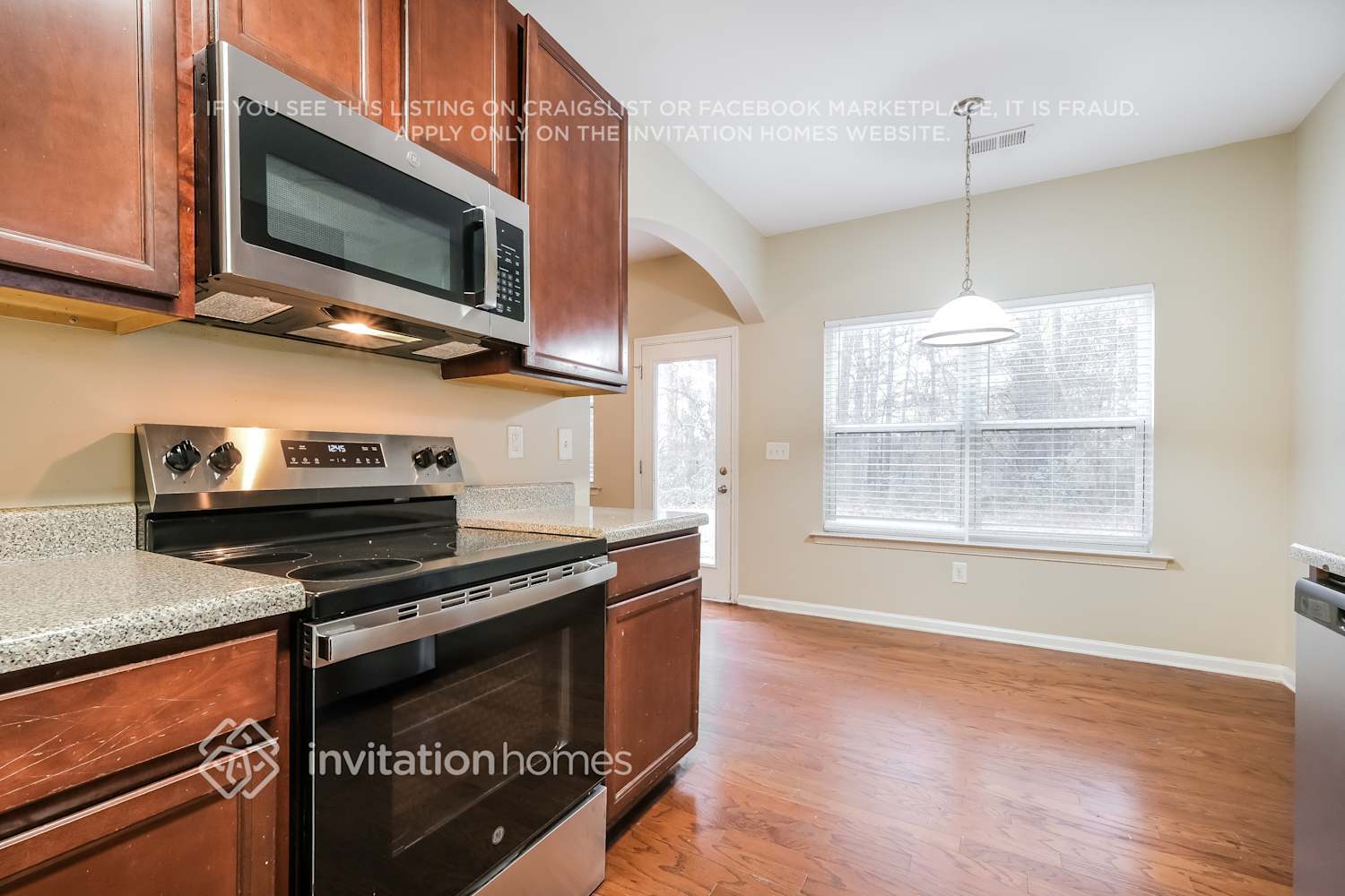 Building Photo - 864 Lobdale Falls Dr