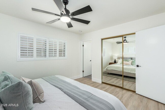 Building Photo - 4511 N 31st Pl