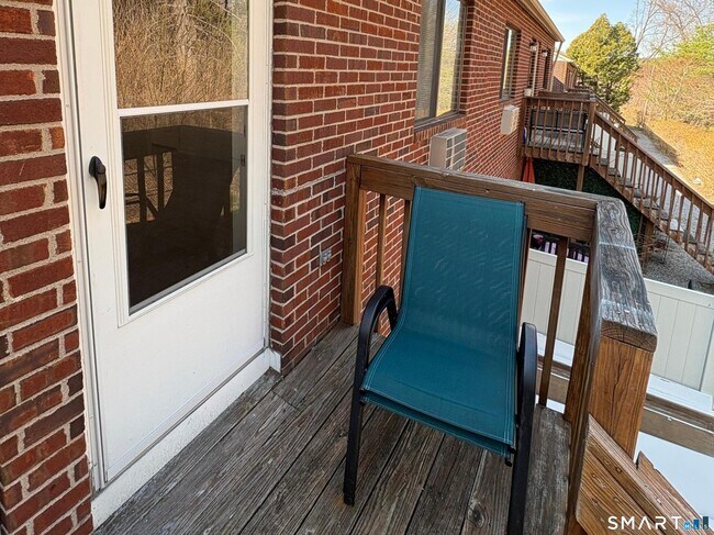 Building Photo - 295 Redstone Hl Rd