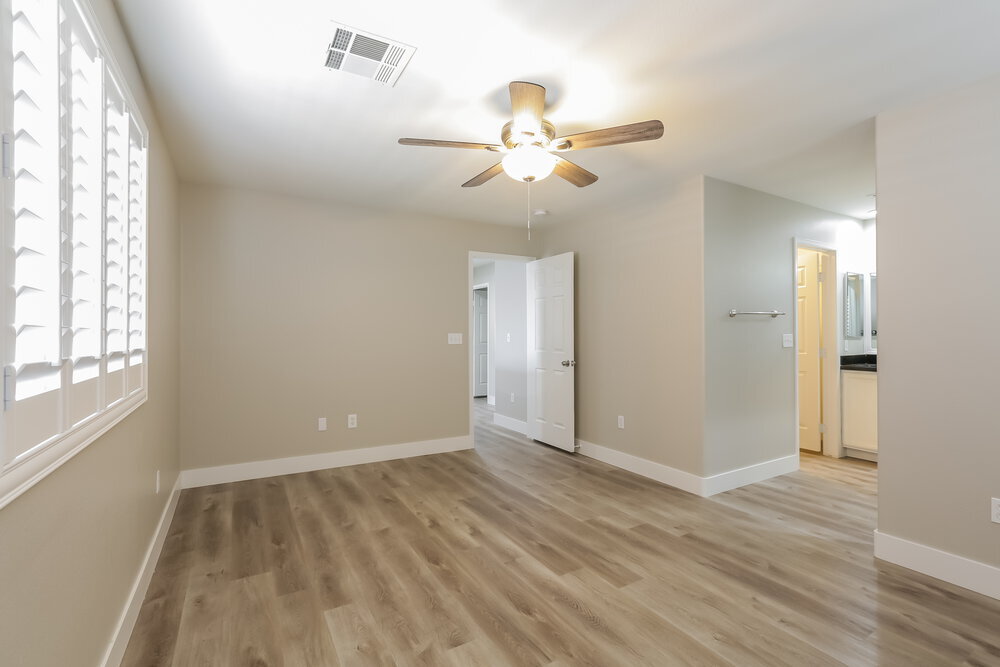 Building Photo - 9327 Pyrope Ct
