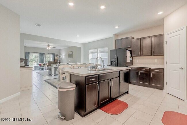 Building Photo - 5615 Kellar Cir