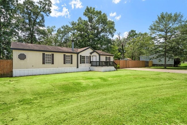 Building Photo - 16504 Brittany Way